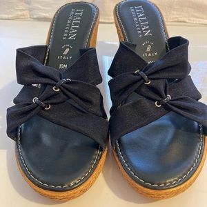 Italian Shoemakers Wedge Open Toe Wedge Slide